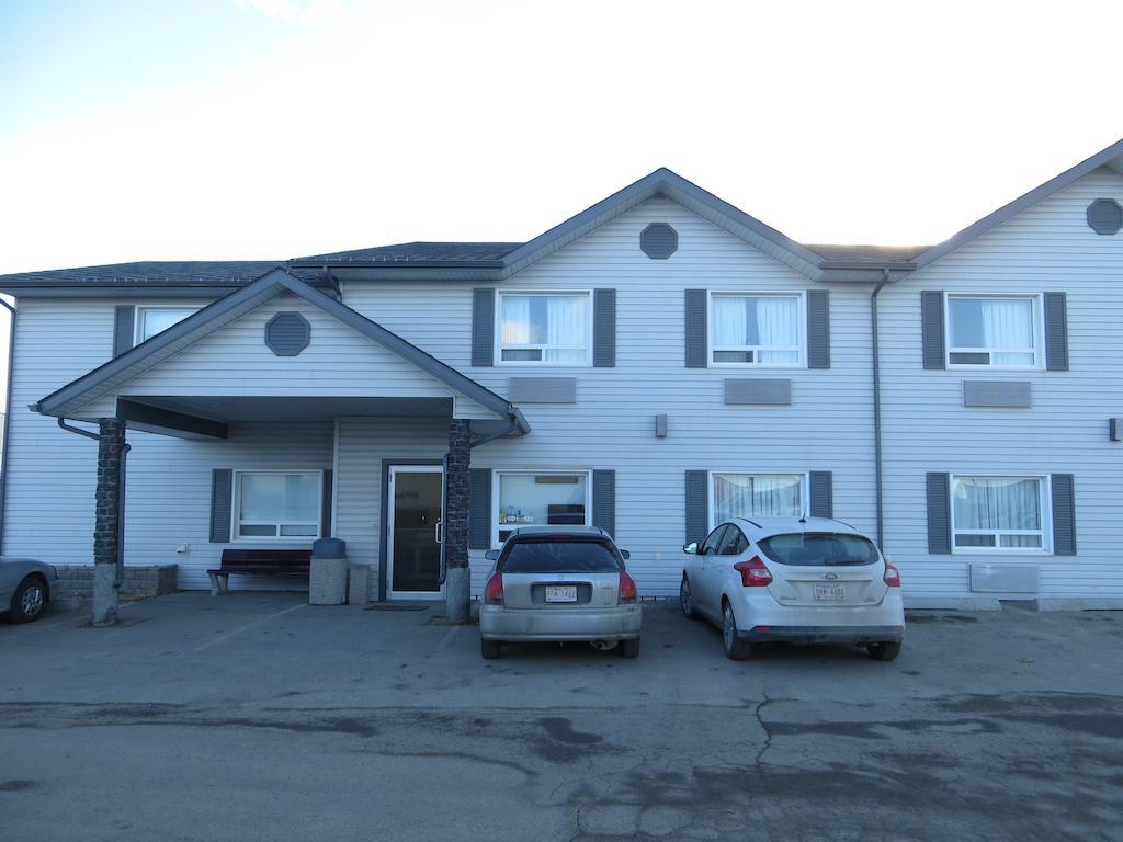 Crossfield Country Inn Exterior foto